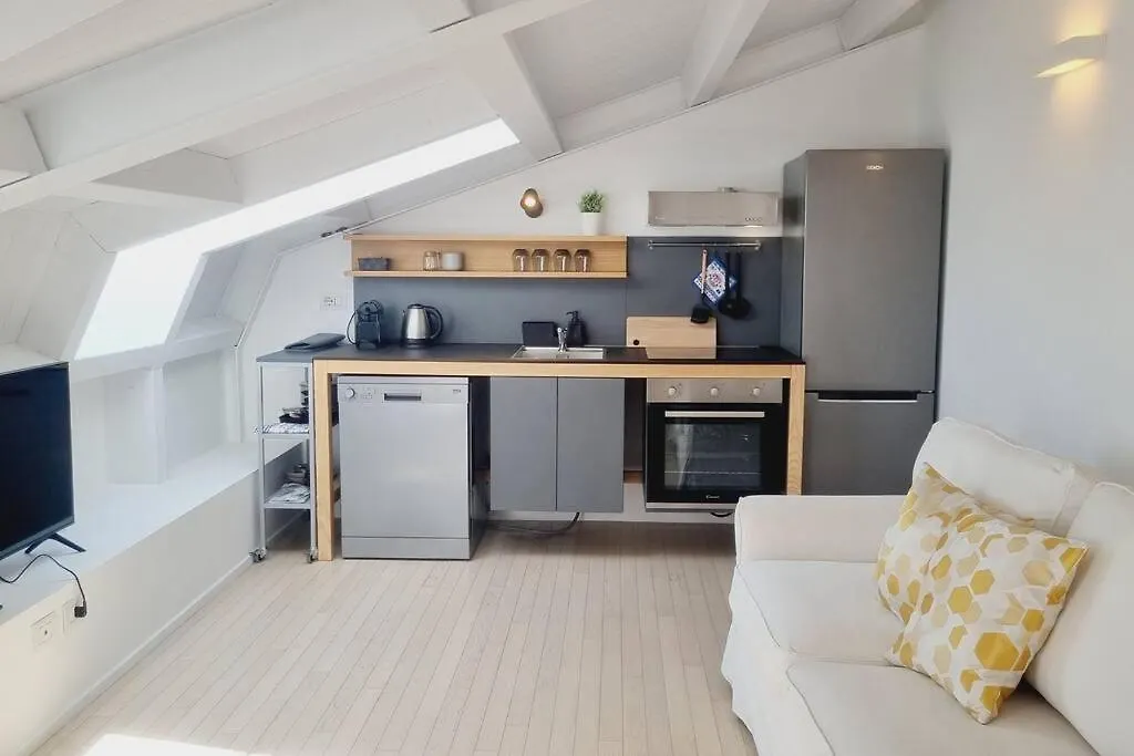 Duomo 10Min Shopping&Relax Fast Wifi & Balcony Apartment Milan 0*,  Italy