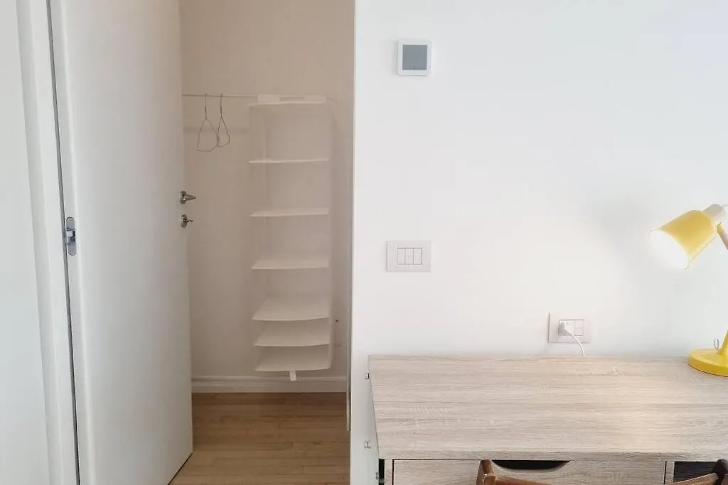 Duomo 10Min Shopping&Relax Fast Wifi & Balcony Apartment Milan