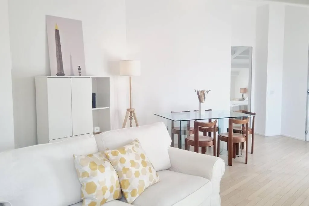 Duomo 10Min Shopping&Relax Fast Wifi & Balcony Apartment Milan