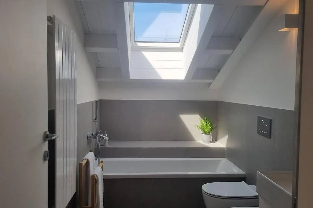 Duomo 10Min Shopping&Relax Fast Wifi & Balcony Apartment Milan